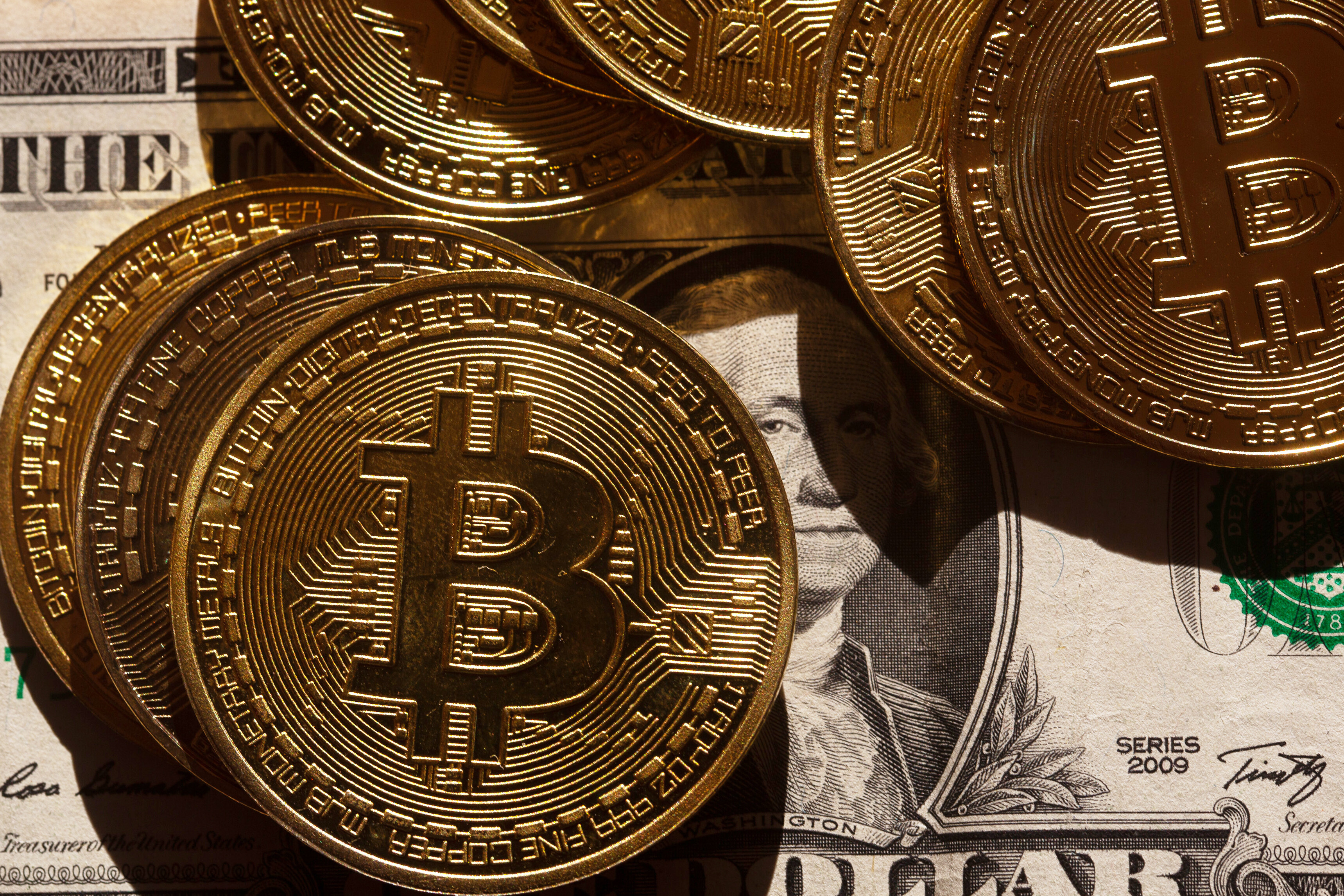 Bitcoin: Getrieben von Misstrauen | The Pioneer